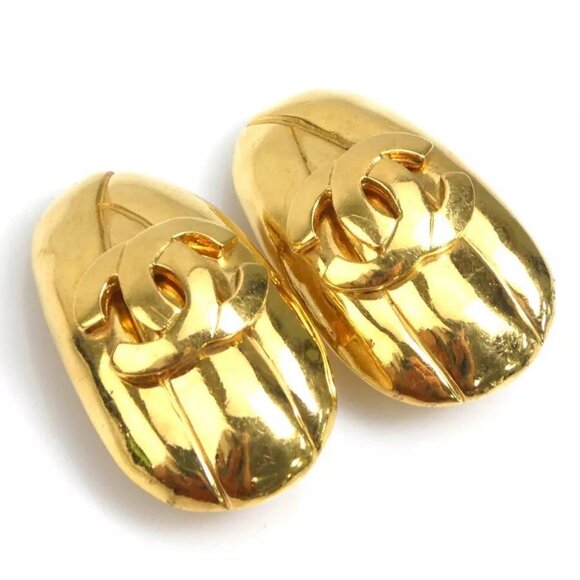 CHANEL Vintage CC Logo Clip on Earrings Gold Metal - - Picture 1 of 10